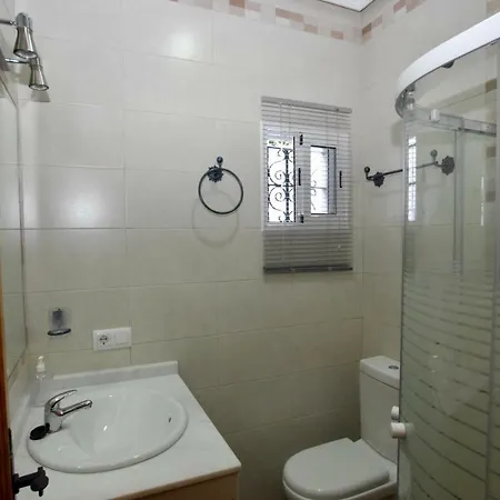 Apartment Triana L Bolonia, Tarifa Bolonia