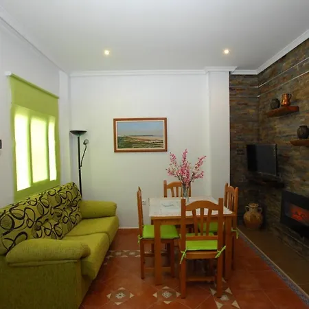 Apartment Triana L Bolonia, Tarifa Bolonia